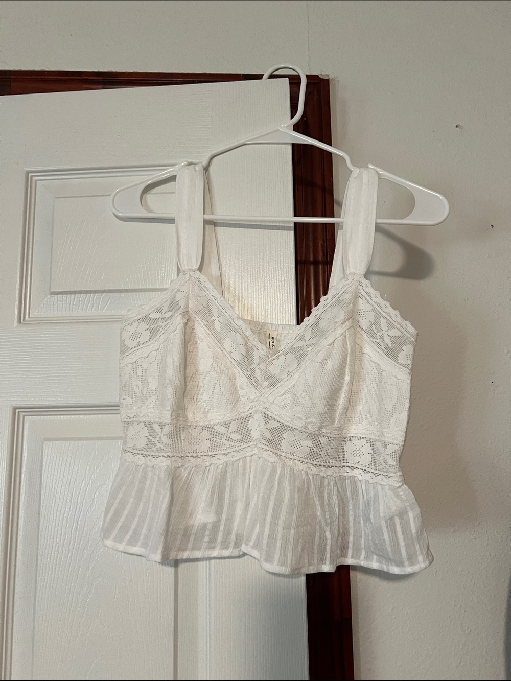 White Lace Ruffle Hem Cami Top